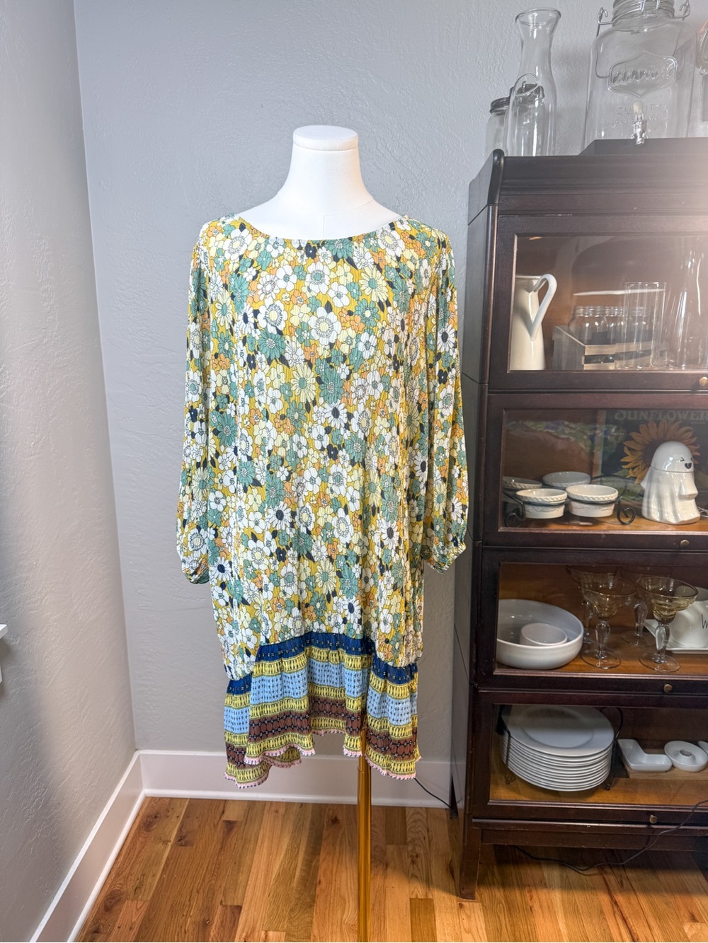 Hayden Floral Midi Dress in Yellow, Green, Blue